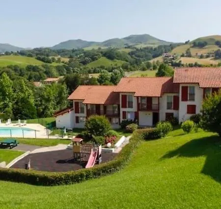 Апартаменты B4 Vue Montagnes Piscine